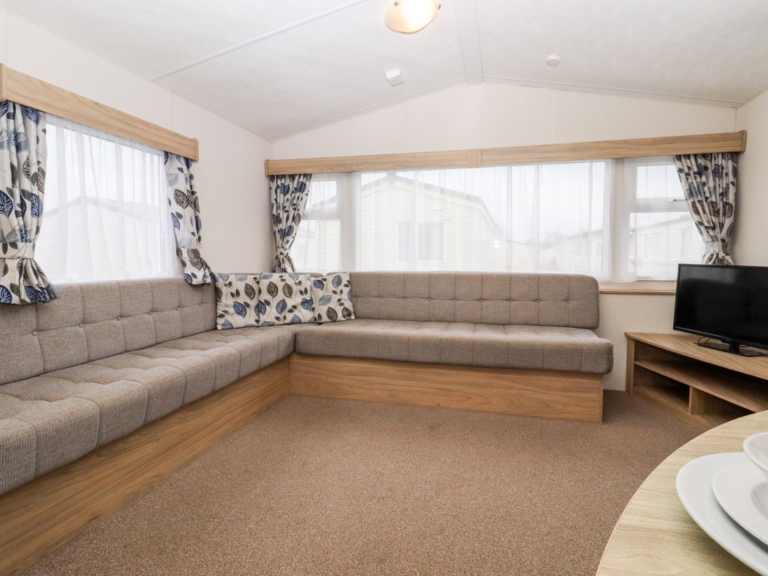 24 Winchelsea Sands Holiday Park