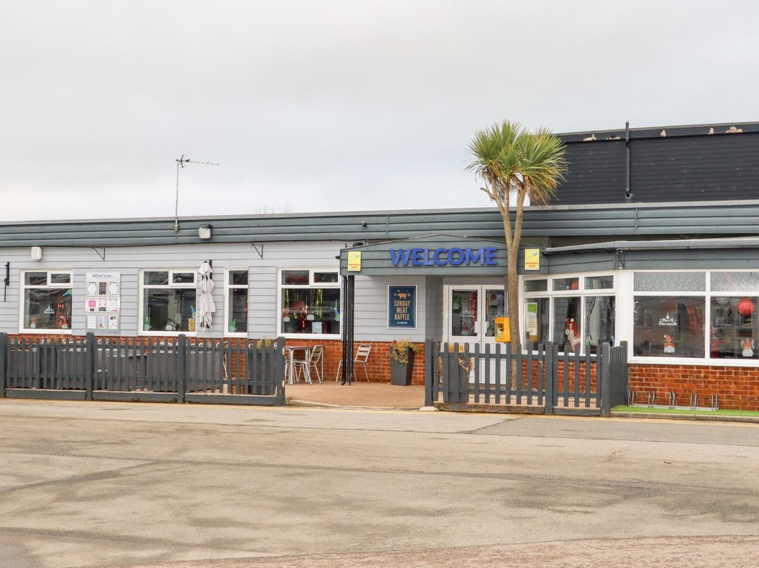 24 Winchelsea Sands Holiday Park