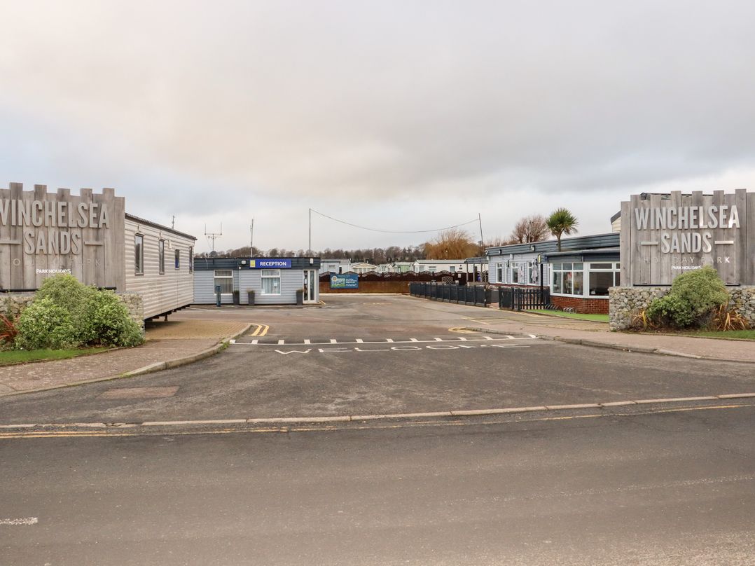 24 Winchelsea Sands Holiday Park