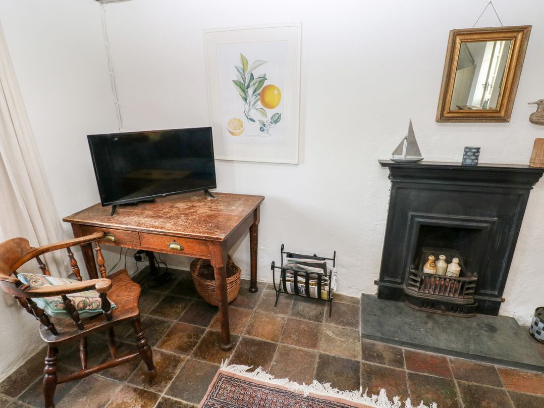 Brynhenllan Cottage