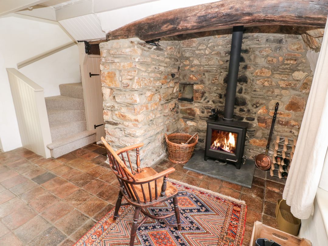Brynhenllan Cottage