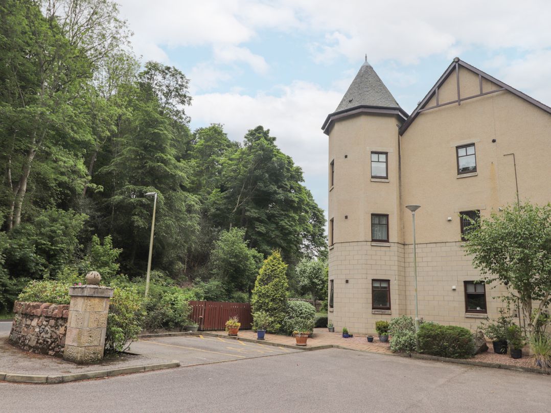 Rossie Lodge