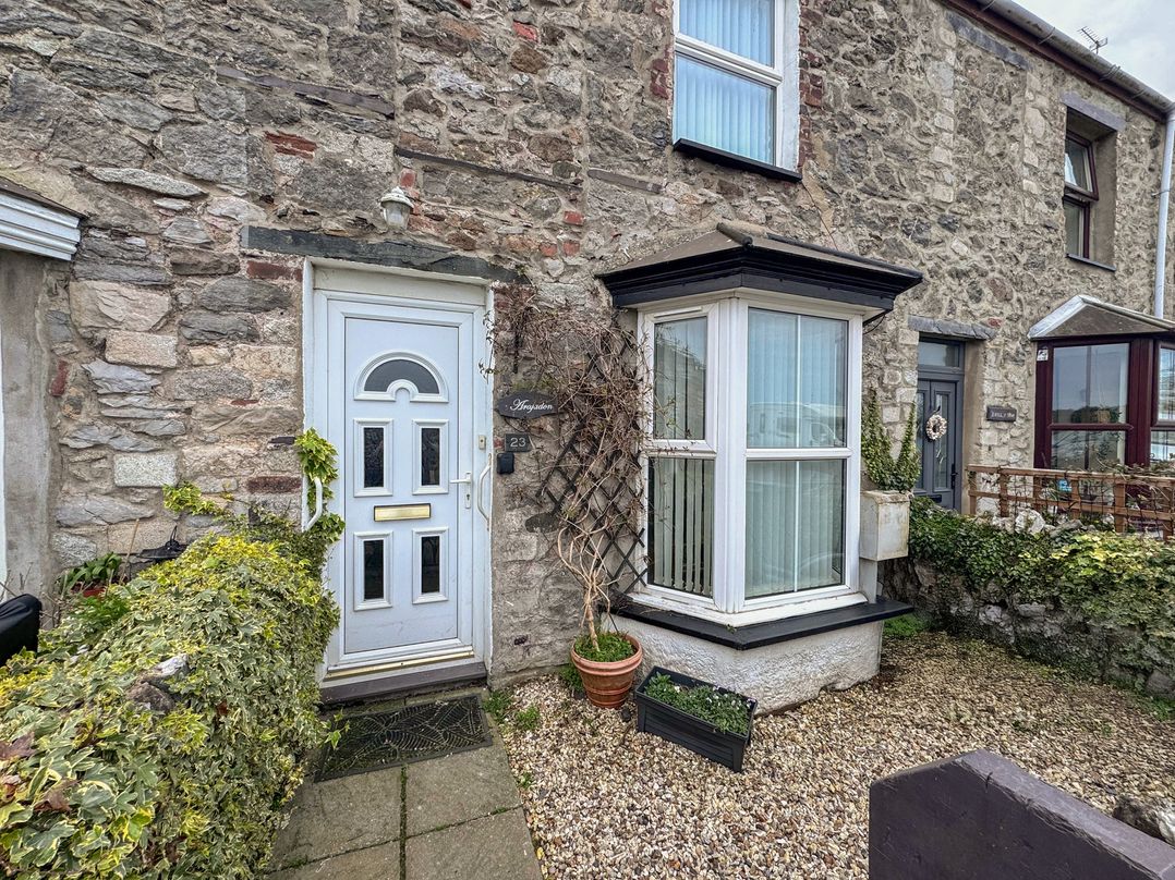 23 Beach Road