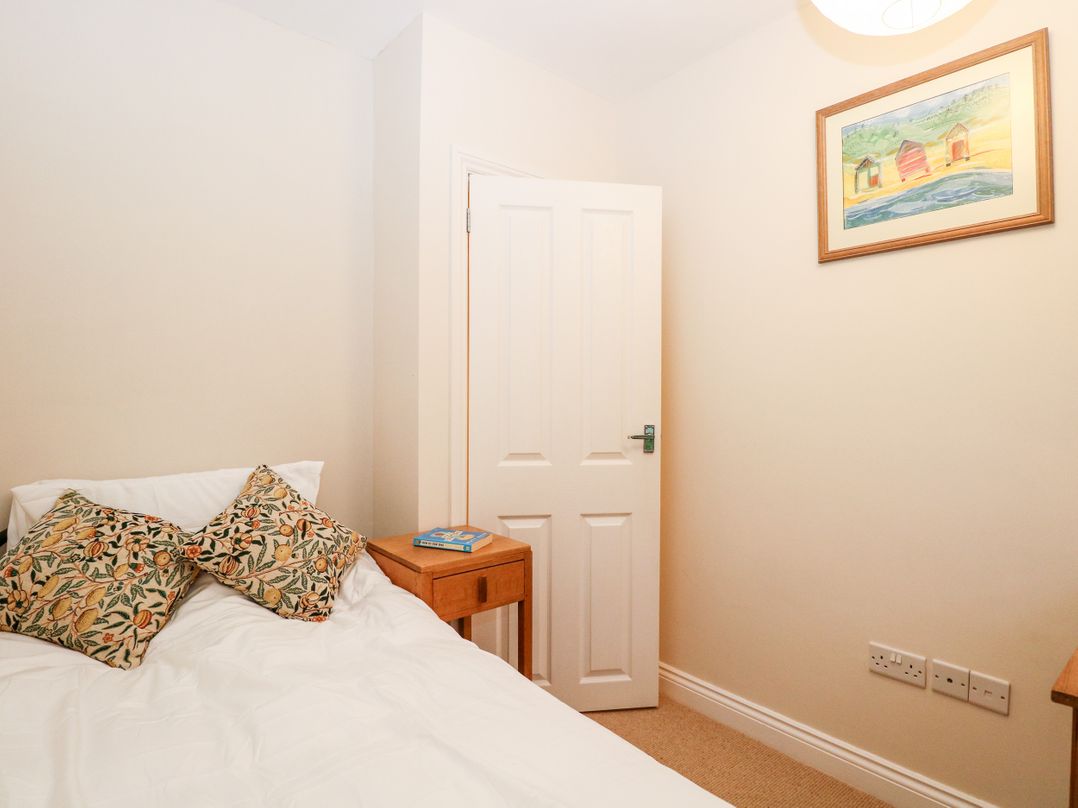 6 Melinda Cottage