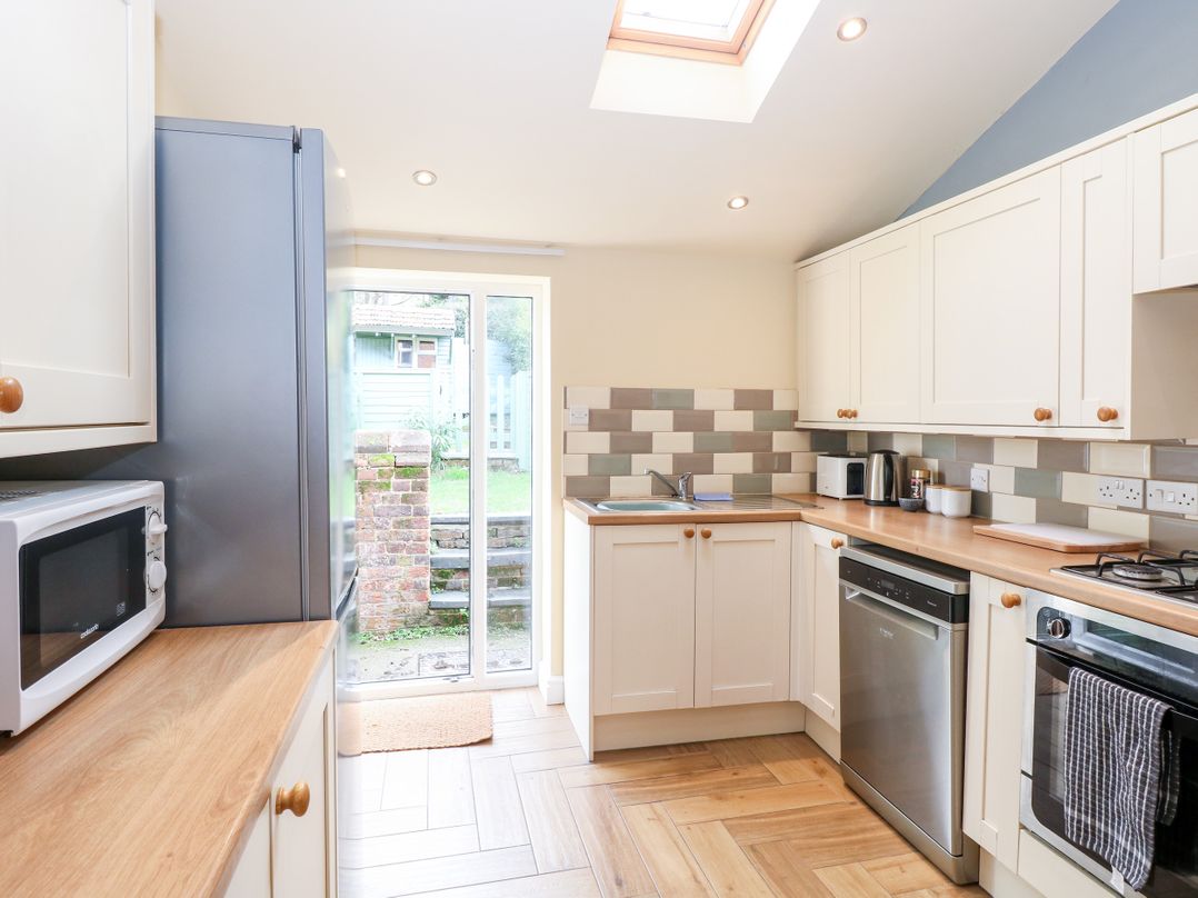 6 Melinda Cottage