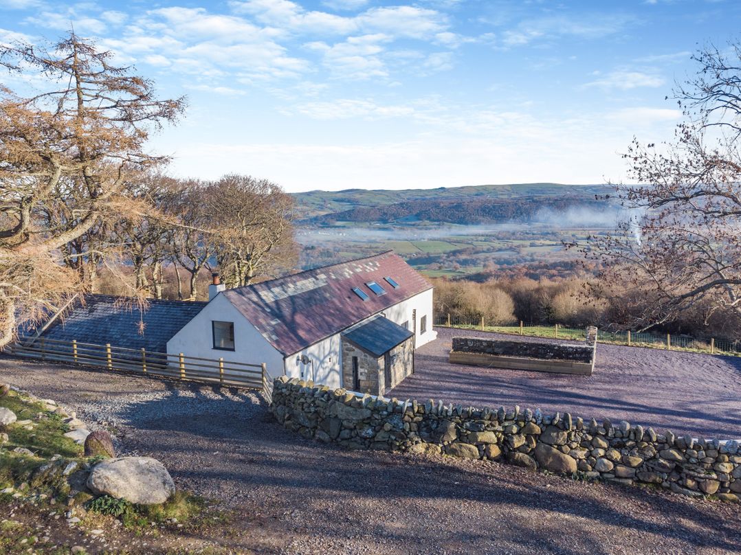 Ysgubor Maen Y Bardd