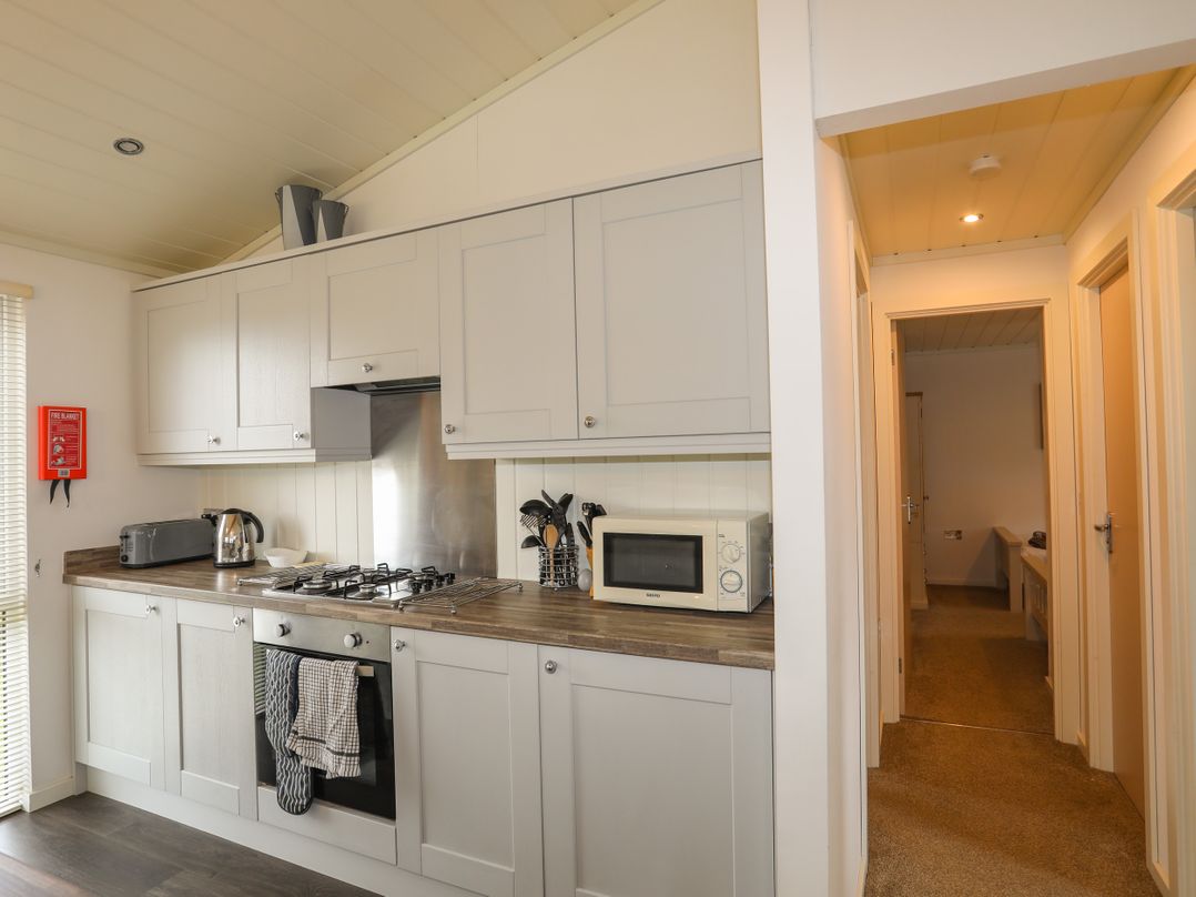 32 Sanctuary Lodge