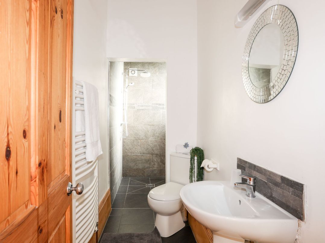 East Point Lynas Lighthouse Keeper's Cottage