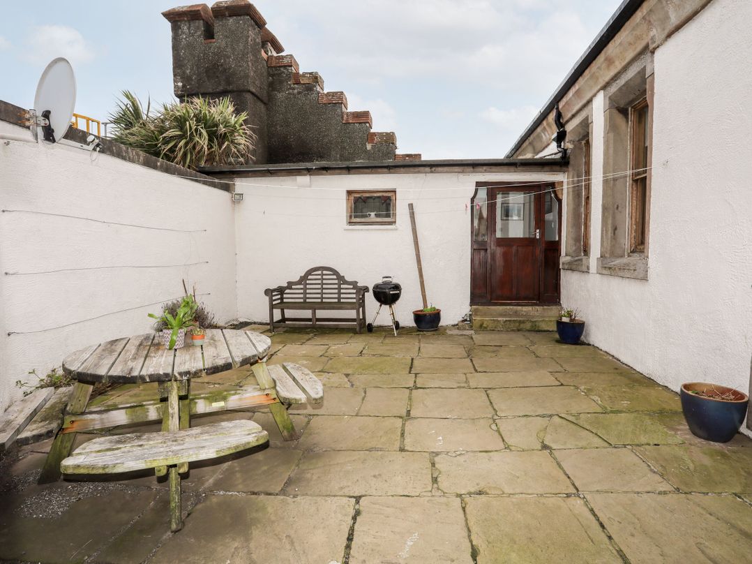 East Point Lynas Lighthouse Keeper's Cottage
