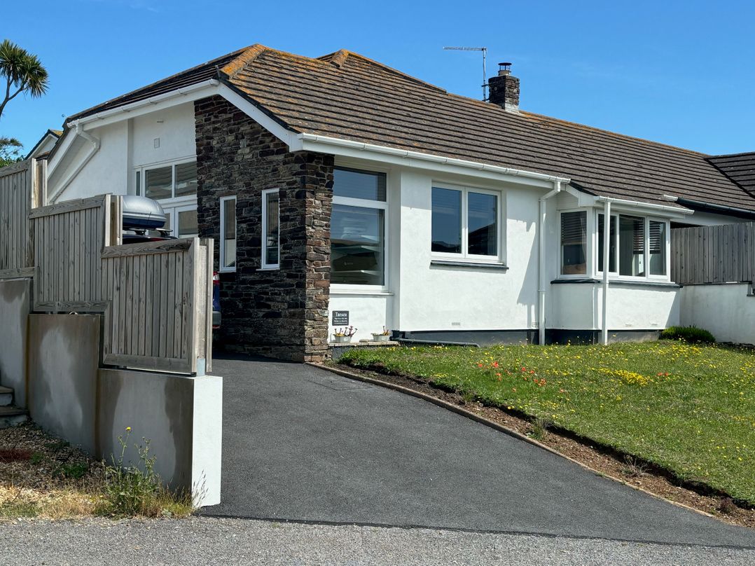 Tansea, Hope Cove - Sleeps 6 guests