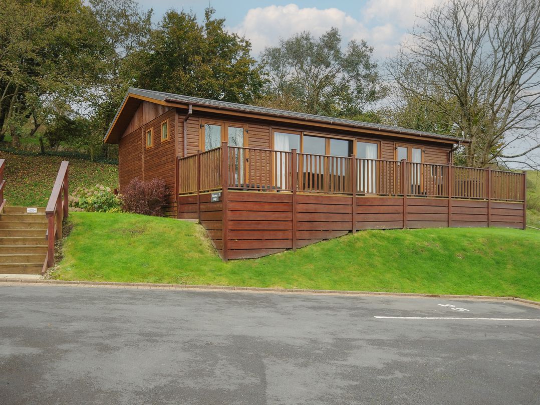 Hideaway Lodge