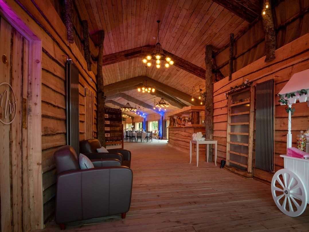 Lodge 18 - Ruthven (Hideaway)