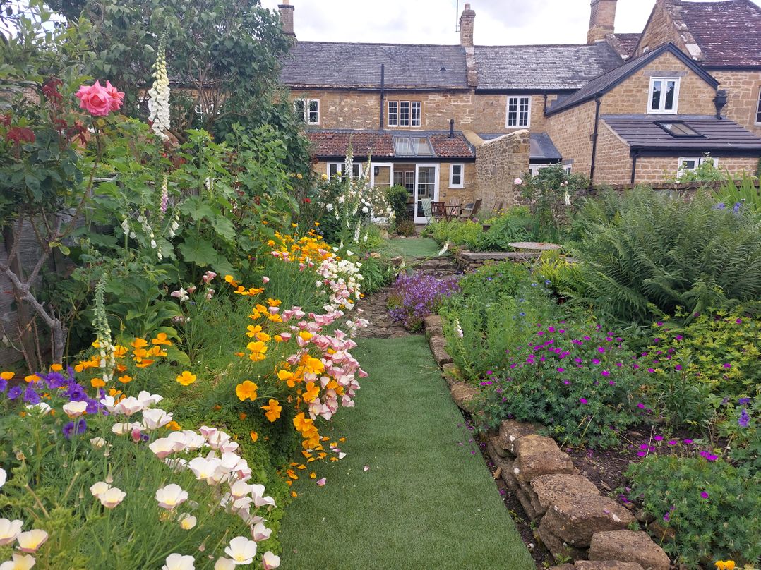 Two Towers Cottage