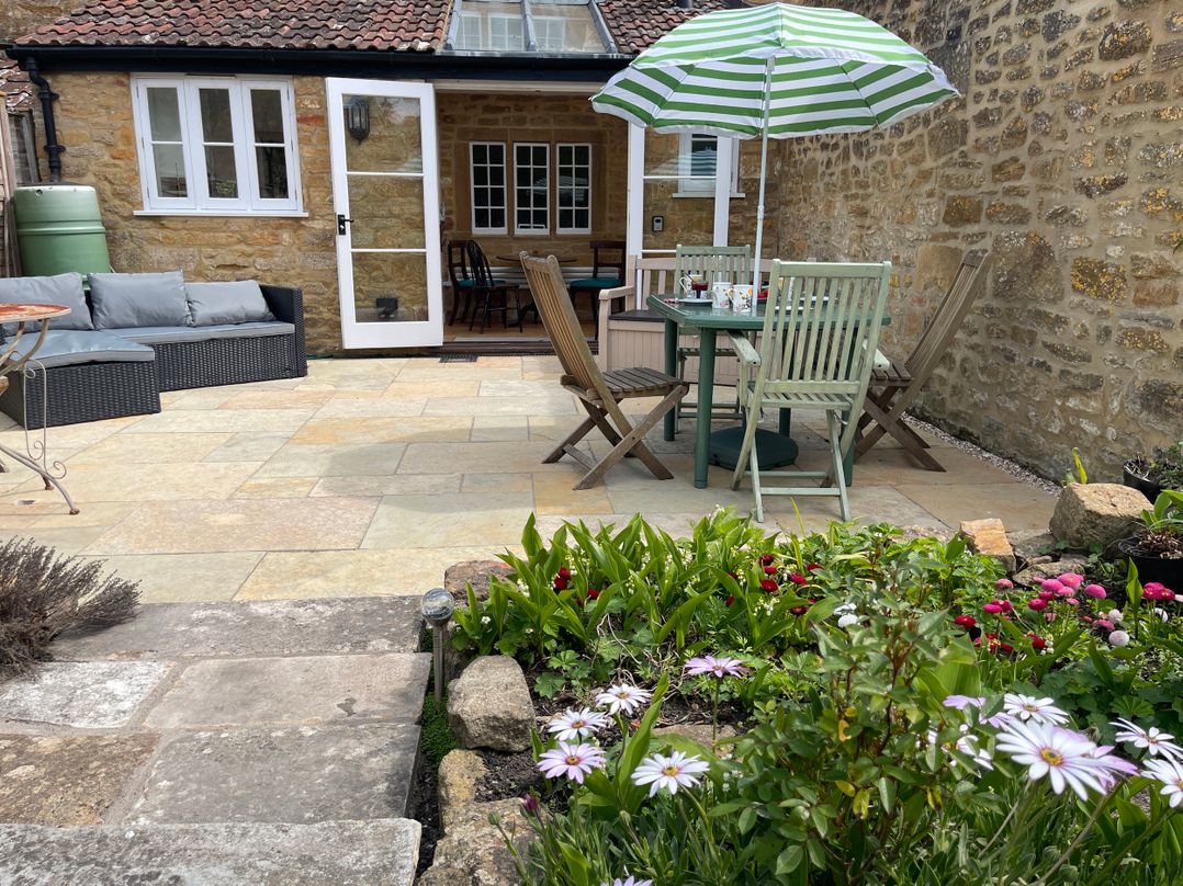 Two Towers Cottage