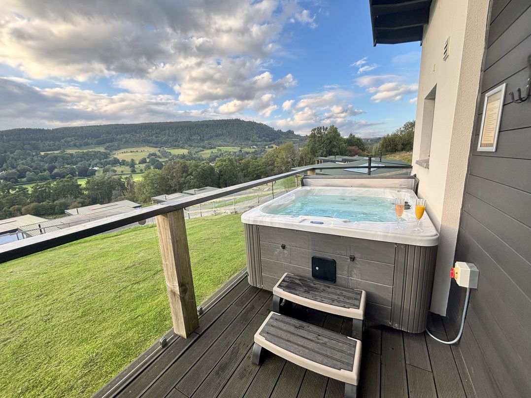 Osprey View Lodge & Hot Tub