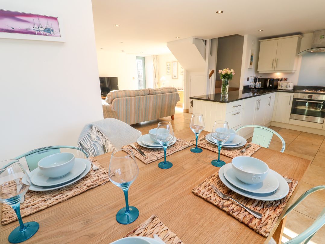 5 The Old Smokehouse