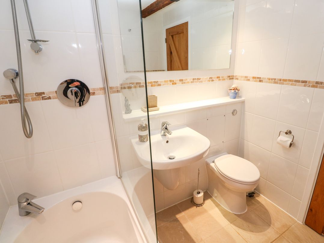 5 The Old Smokehouse