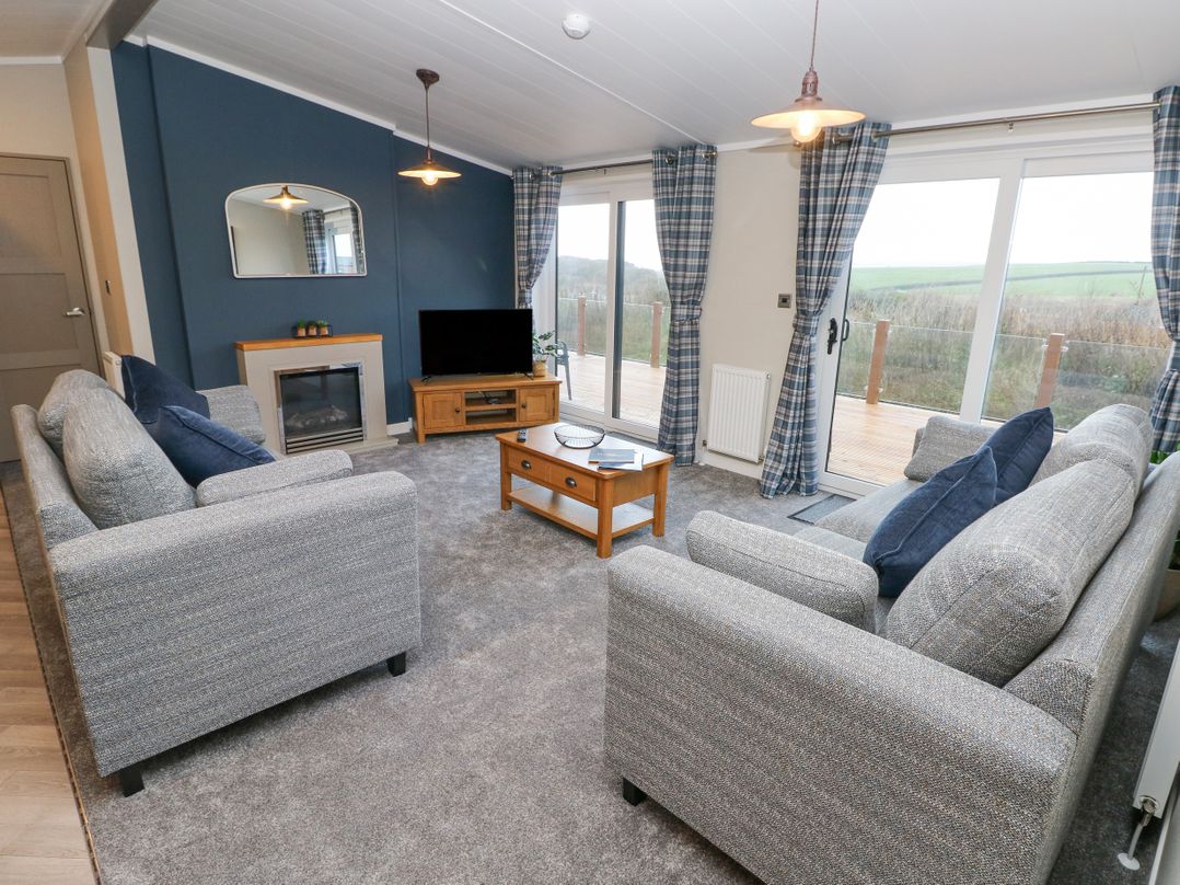 Skomer Lodge