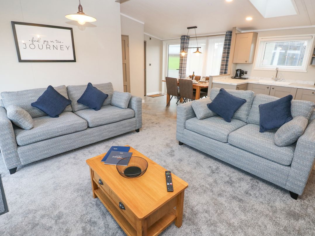 Skomer Lodge