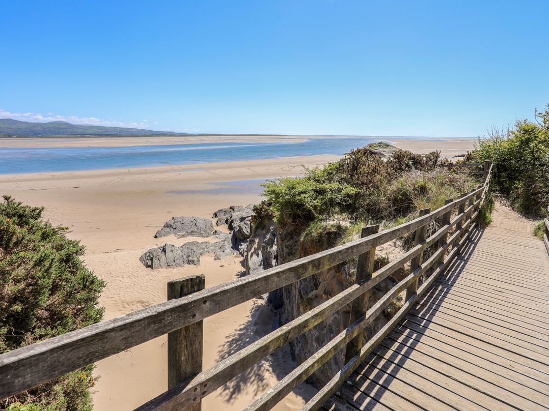 Gweldon Topsail