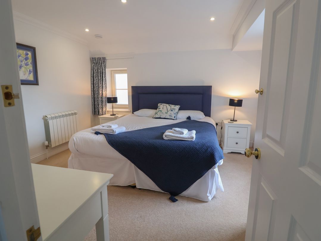9 Church Farm Rise