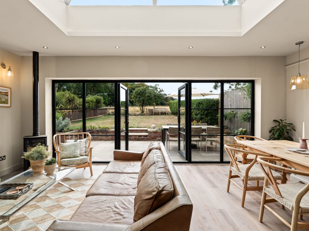 3 Olivers View