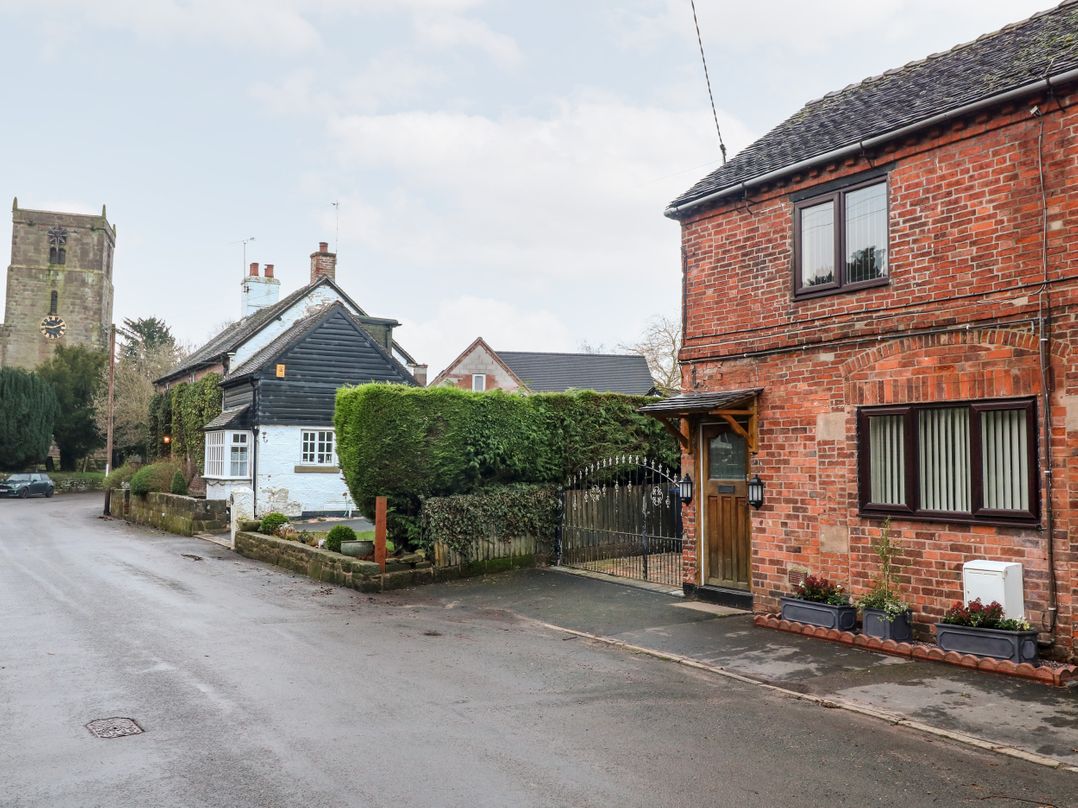 8 Church Lane
