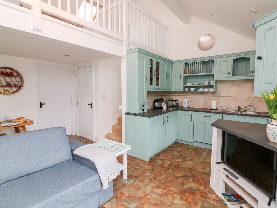 1 Keepers Cottage, Hillfield Village