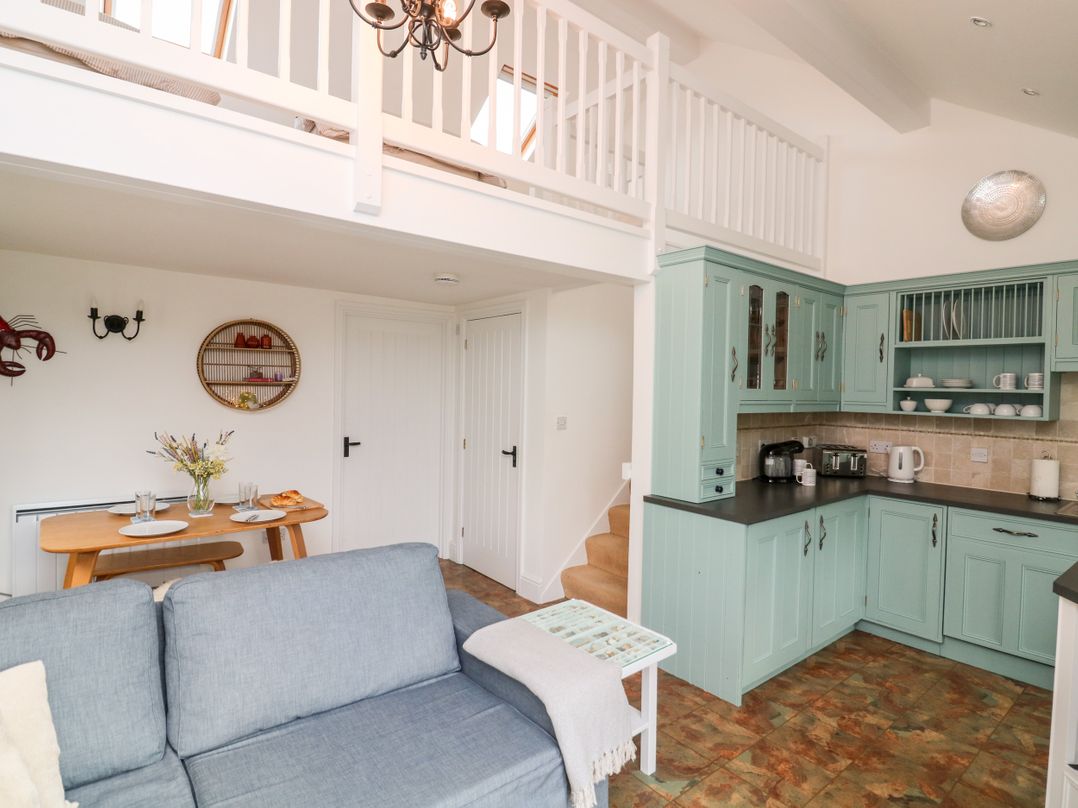 1 Keepers Cottage, Hillfield Village