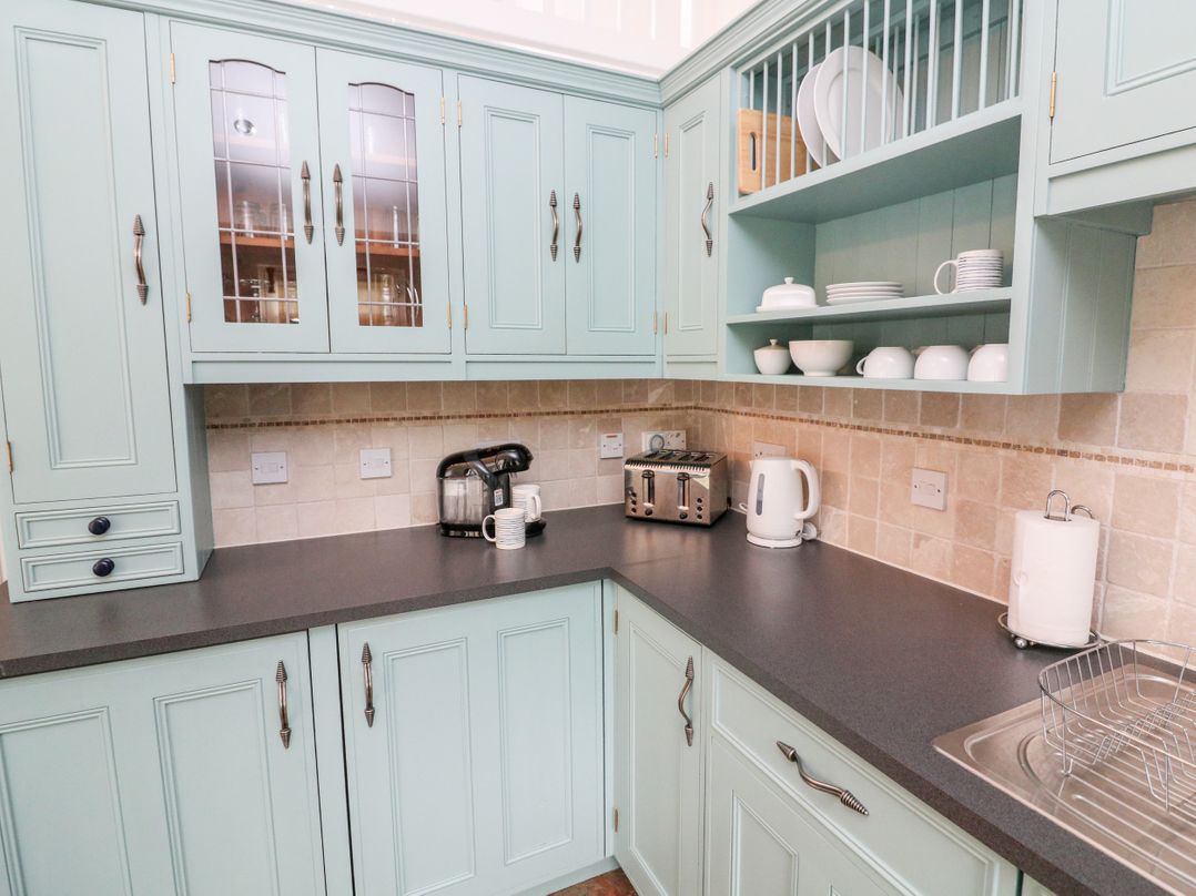 1 Keepers Cottage, Hillfield Village
