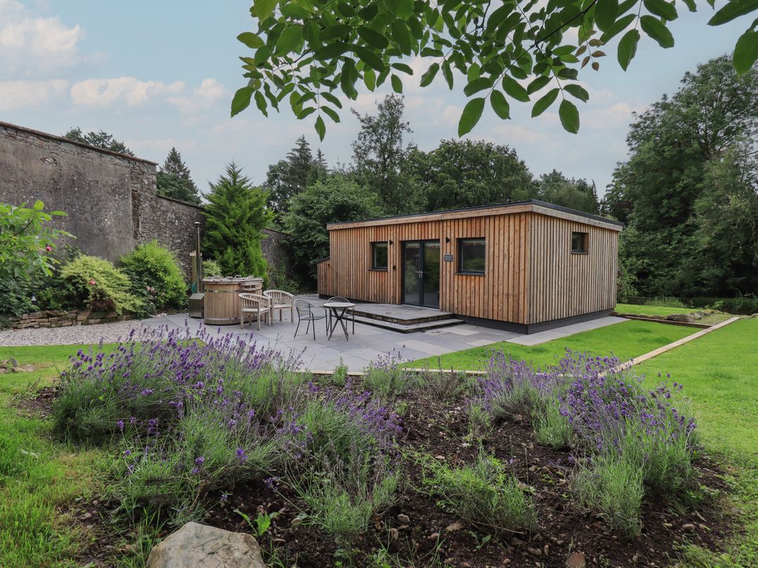 The Gardener's Retreat, Penruddock - Sleeps 2 guests