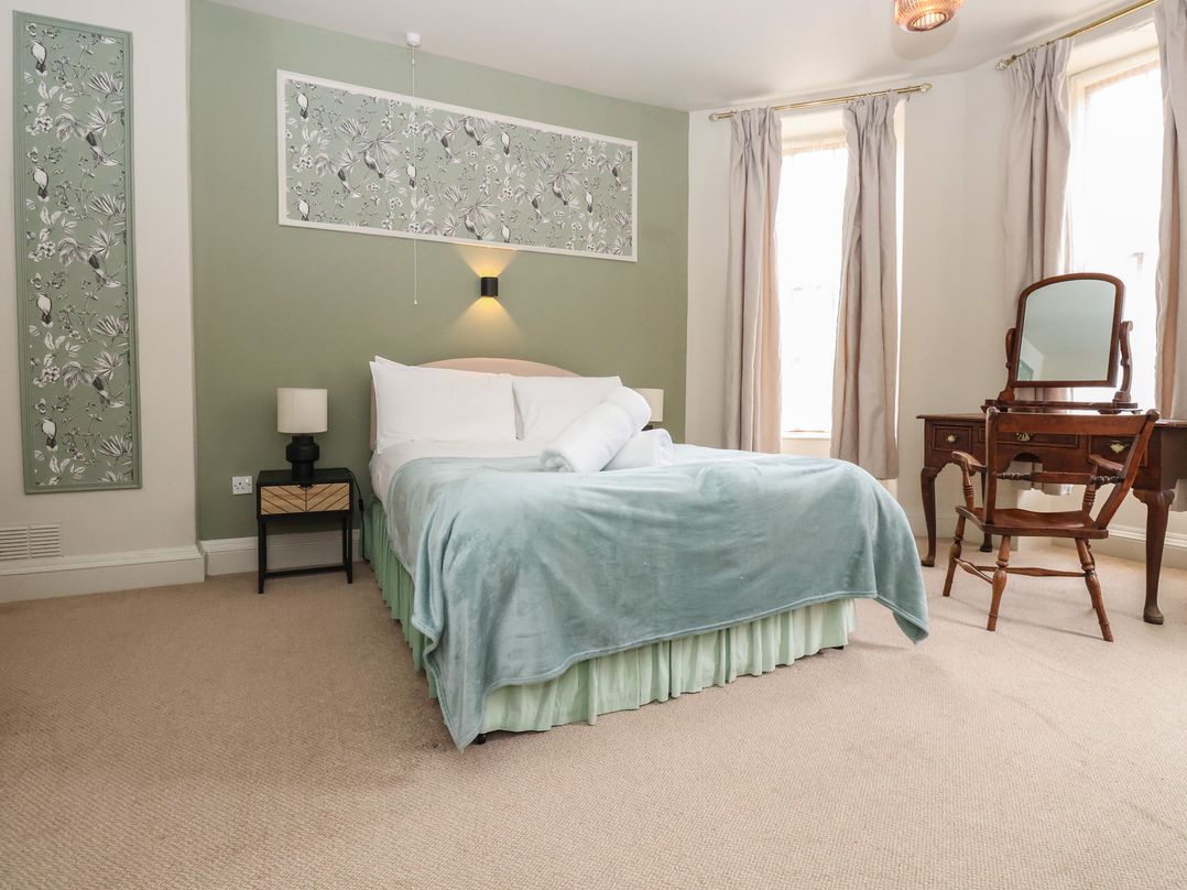 Watermouth Castle, Penn-Curzon Apartment