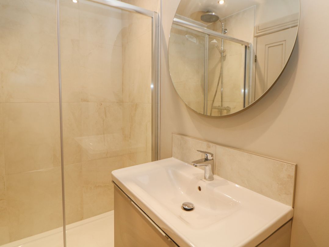 Castleton Suite
