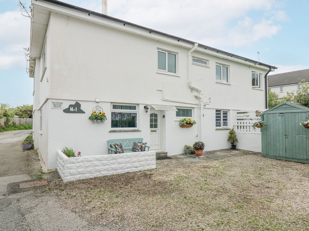 Flat 1 Marina Court