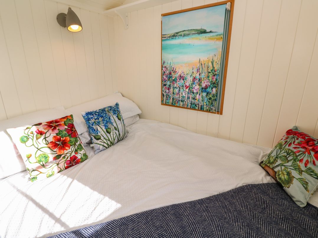 Lower Trewern Shepherds Hut