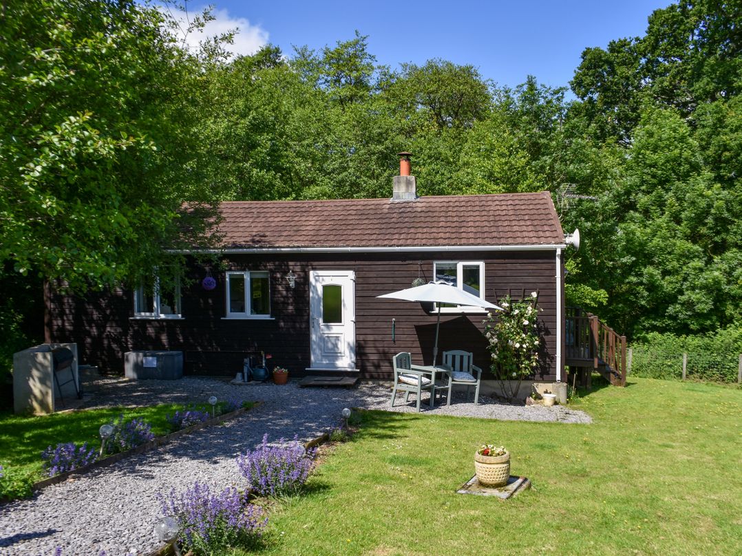 Hazelnut Lodge