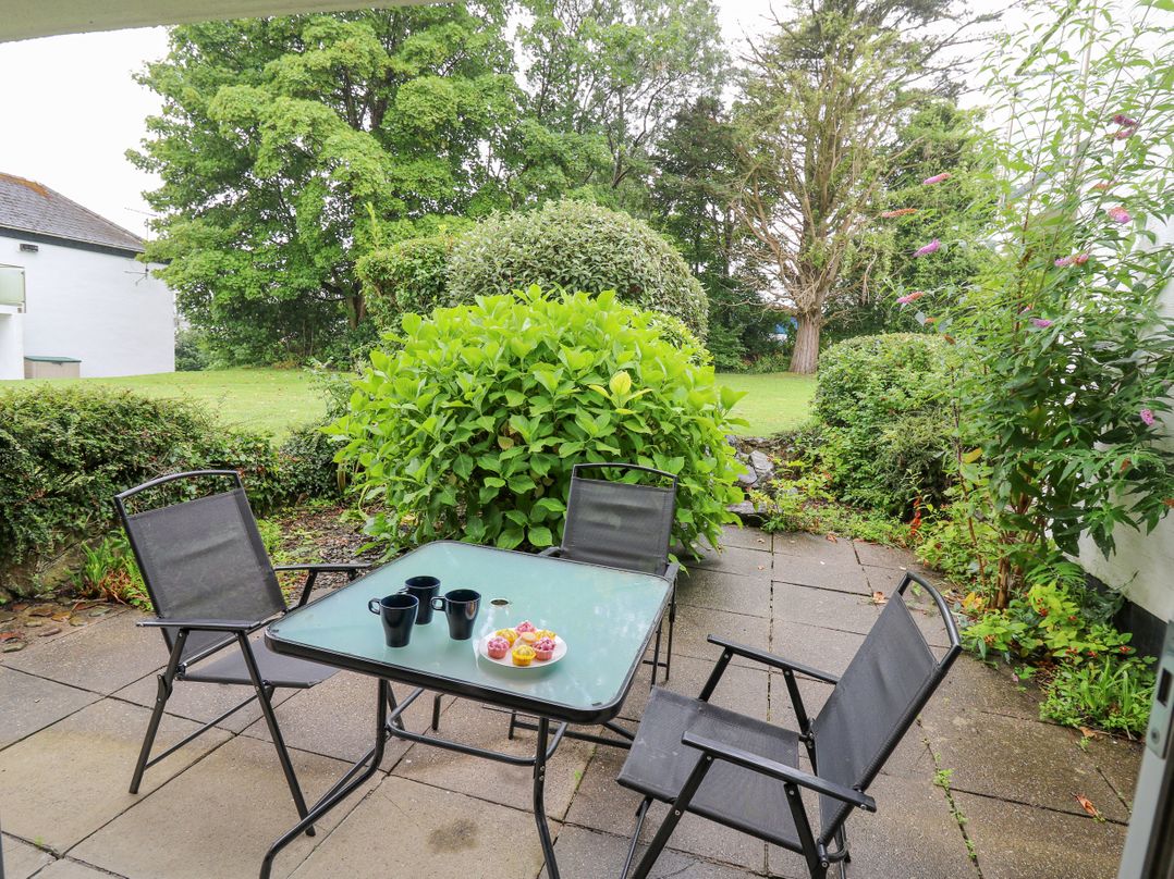 14 Coedrath Park
