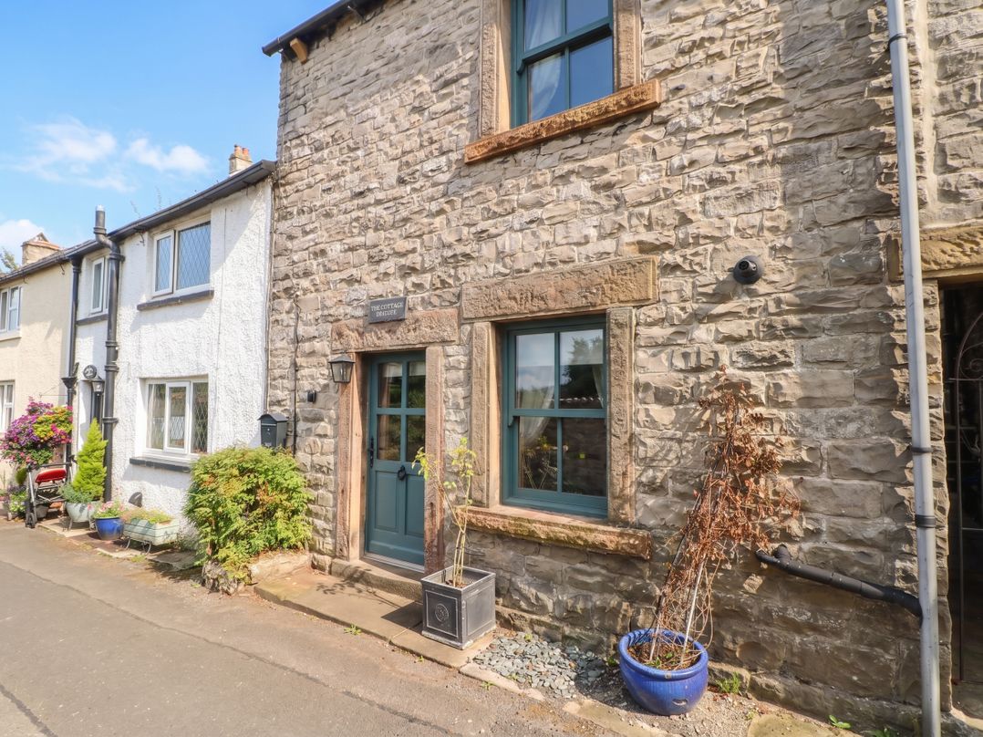 The Cottage O'ergate