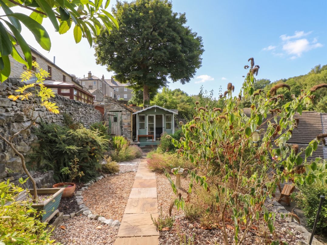 The Cottage O'ergate