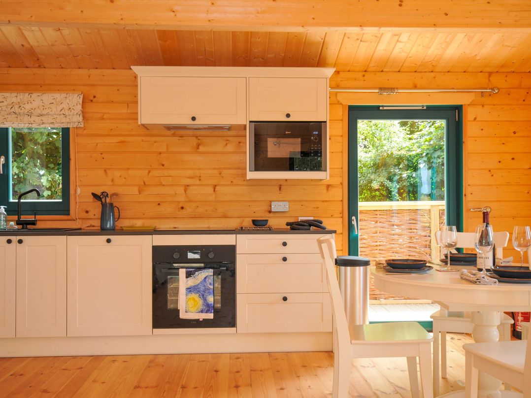 Owl Lodge