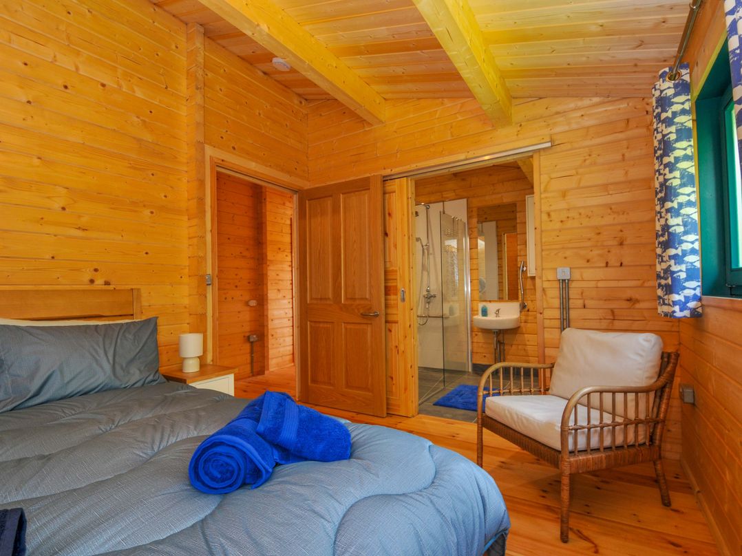 Owl Lodge