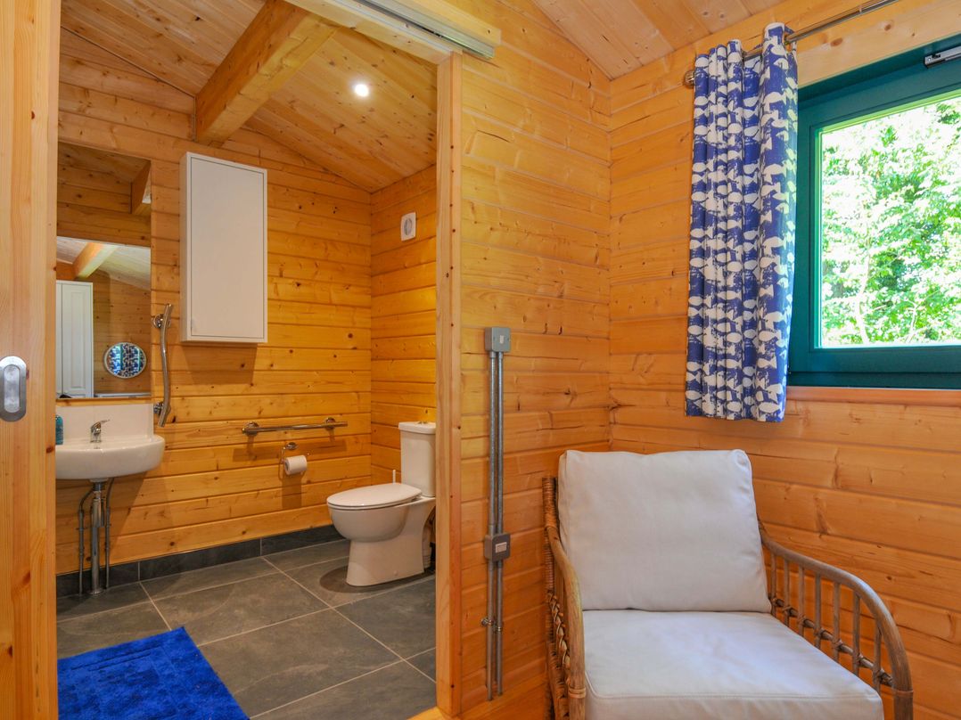 Owl Lodge