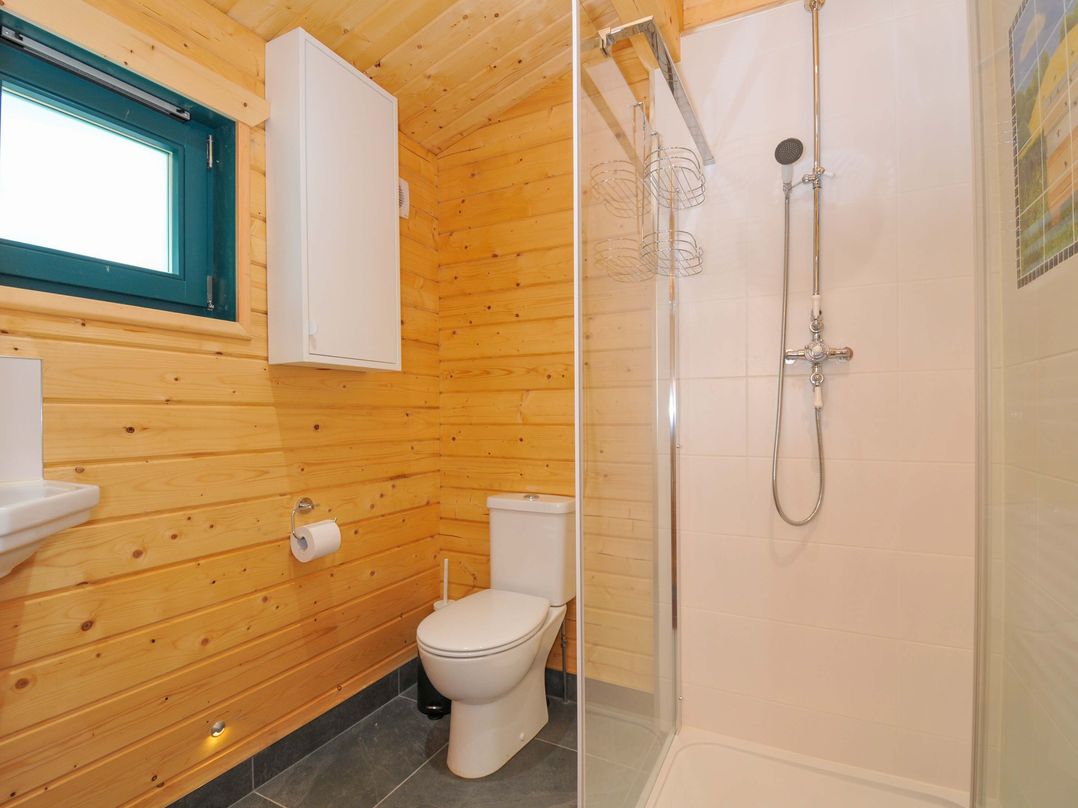 Owl Lodge