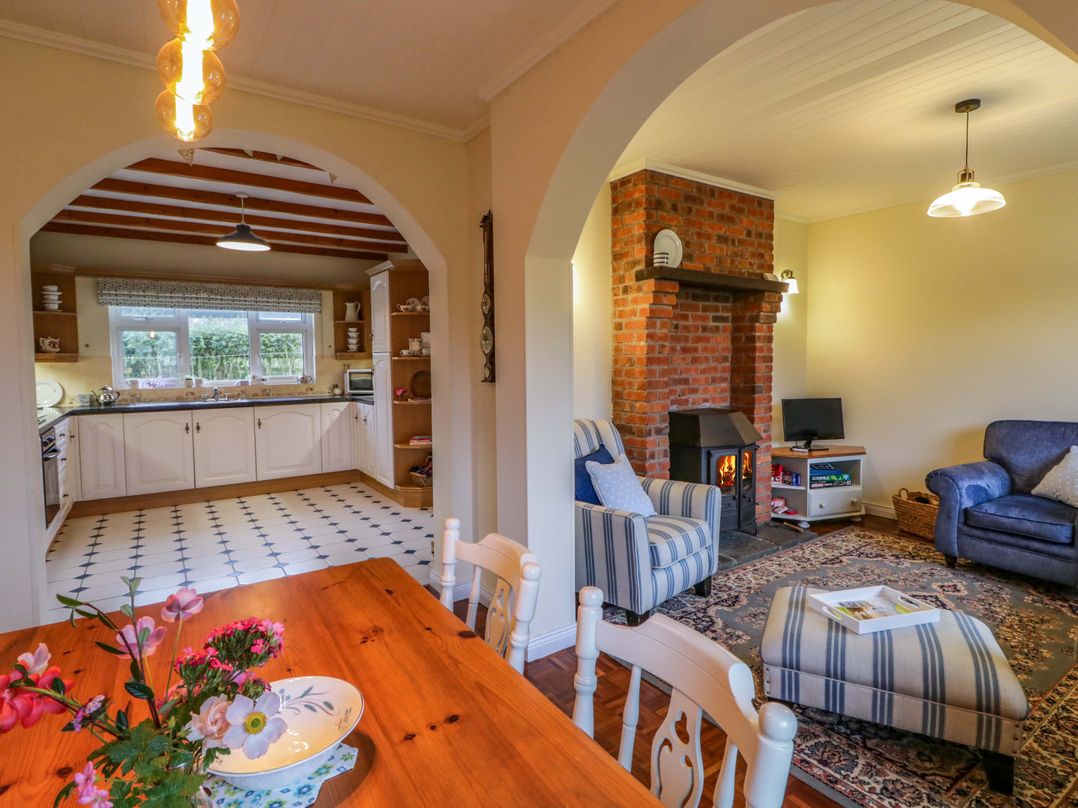 Betty's Farm Cottage