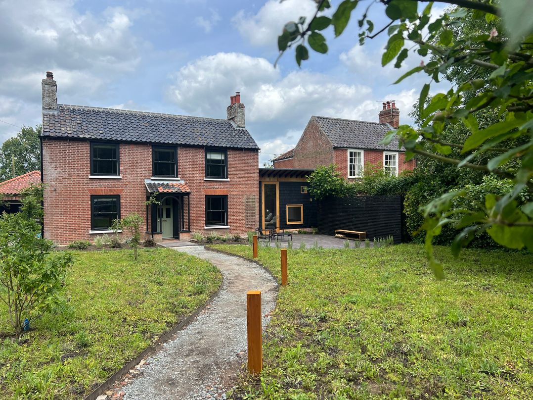 Oak Cottage