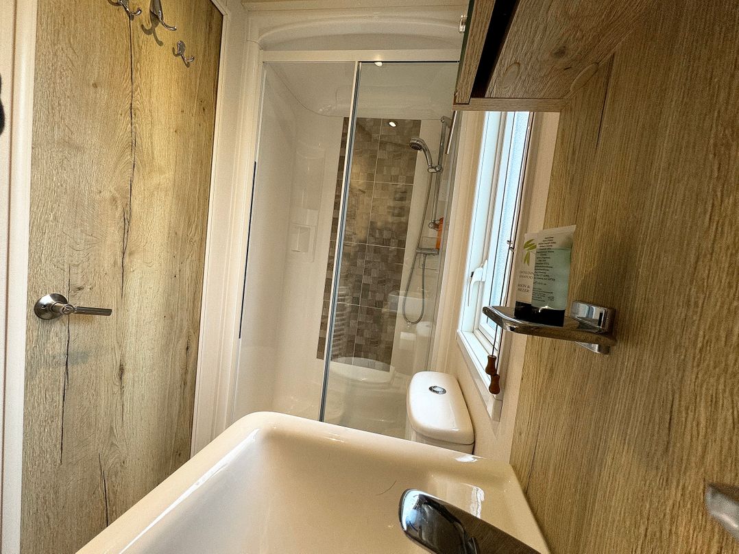Hopton Lodge Retreat