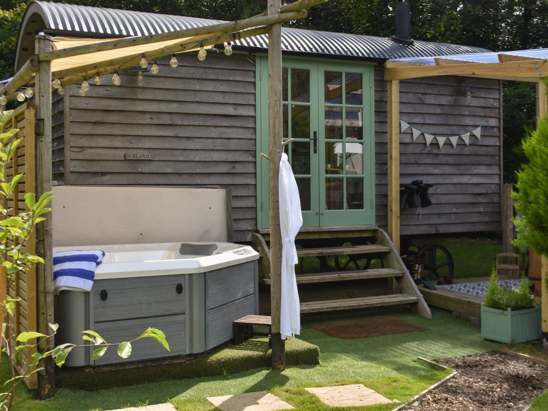 Burr 1 Shepherds Hut