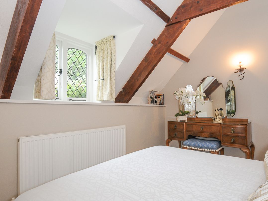 The Old Manor Apartment