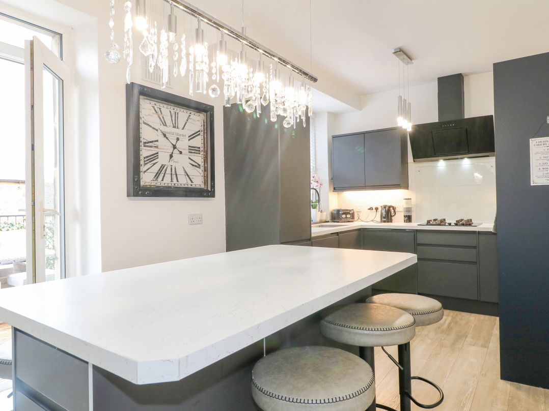 Matlock Maisonette