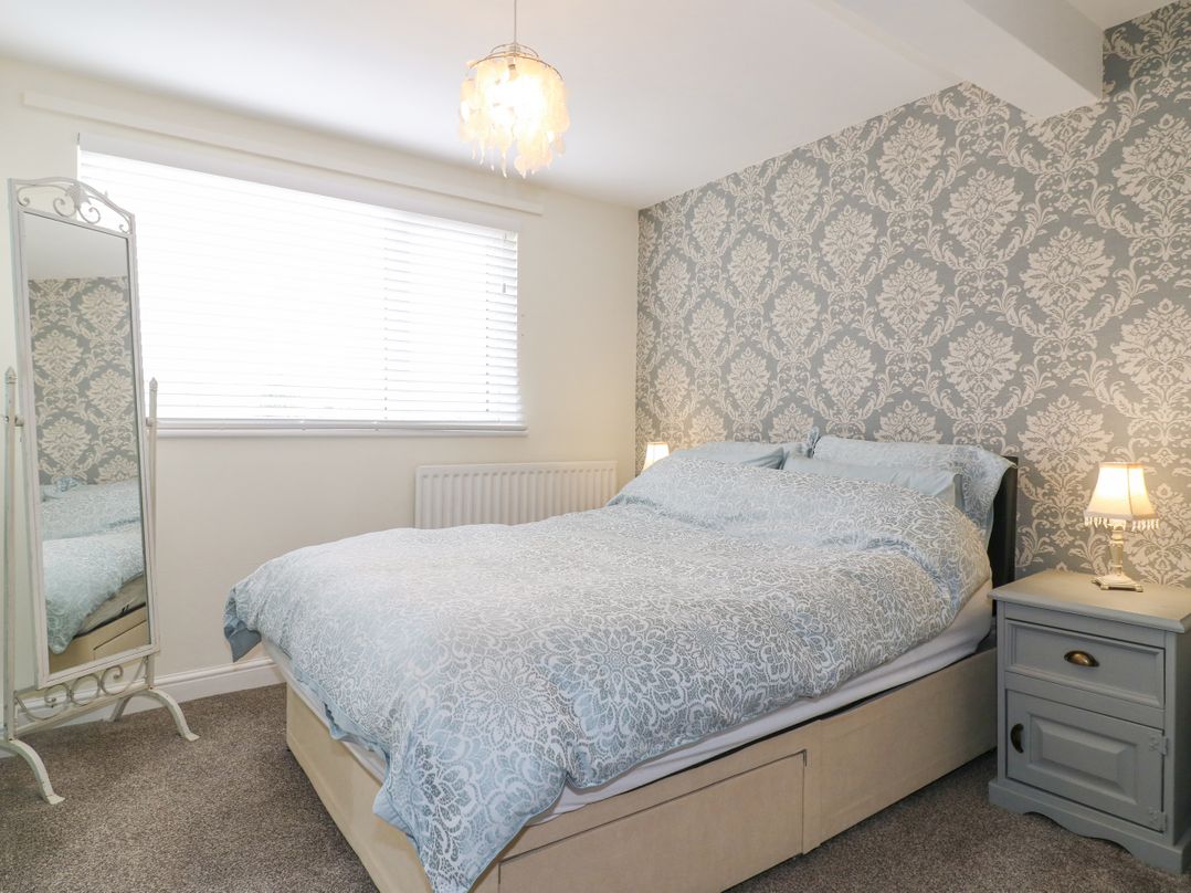 Matlock Maisonette